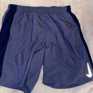 NIKE RUNNING SHORTS